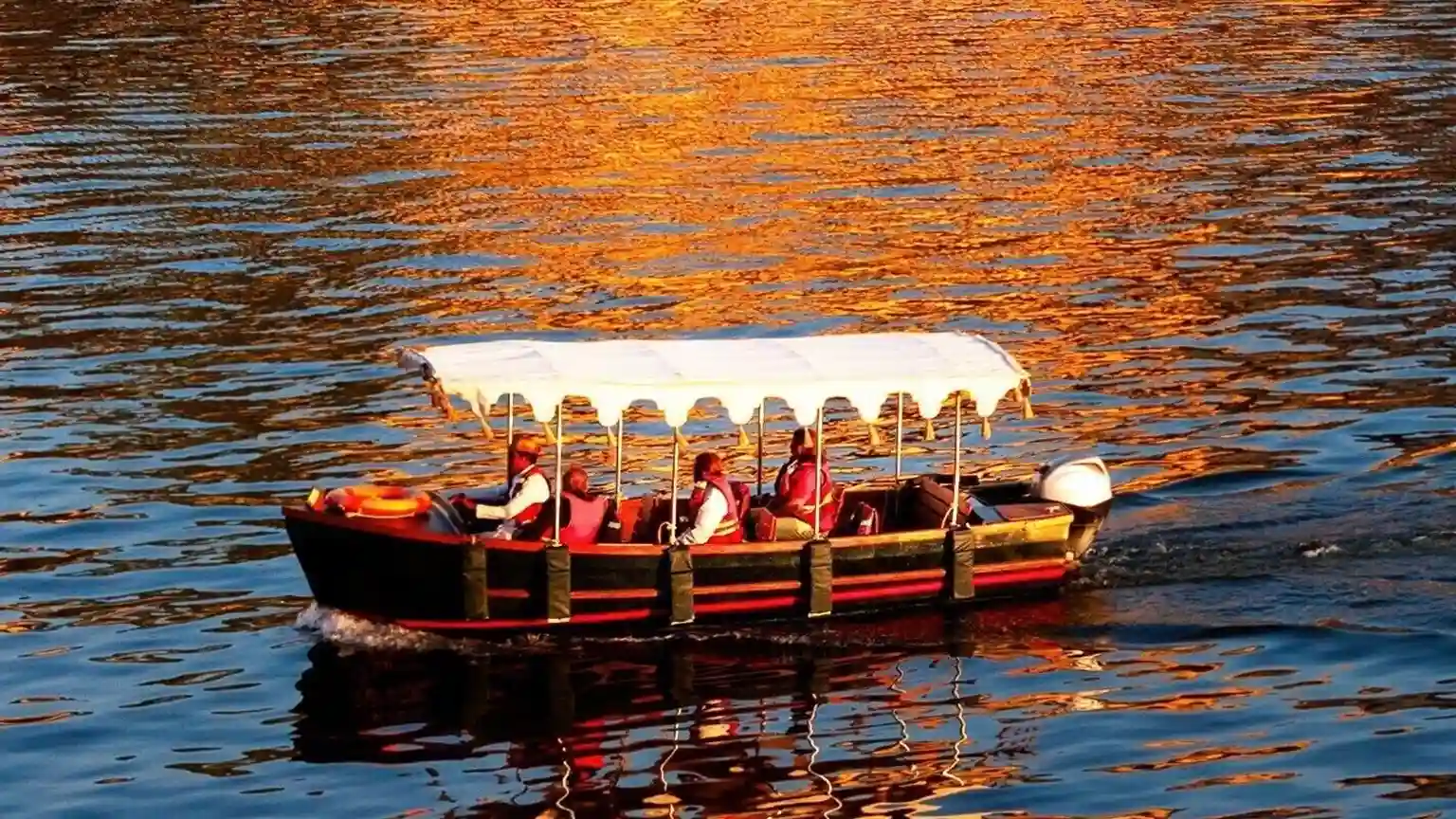 Lake Pichola in Udaipur